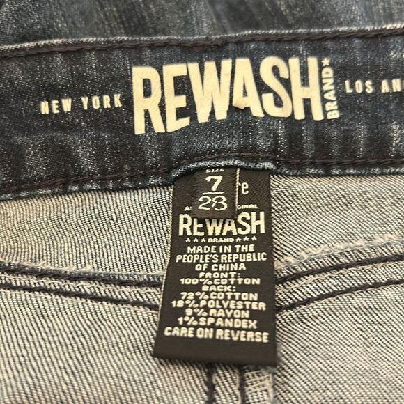 Rewash Distressed Denim mini skirt
Size 7 EUC - Picture 10 of 11